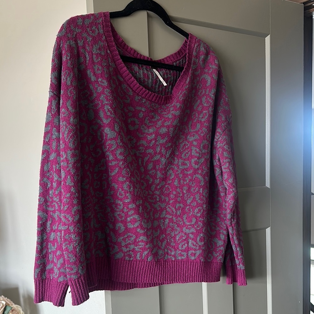 Free People Pink and Gray Crew Neck Sweater